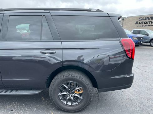 Used 2025 Ford Expedition Tremor AWD/4WD image 47