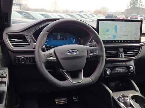 Used 2023 Ford Escape ST-Line Select w/ Tech Pack #2 AWD/4WD image 17