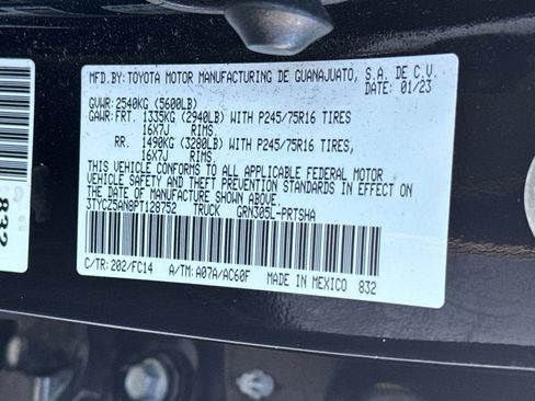 Used 2023 Toyota Tacoma SR5 AWD/4WD image 43