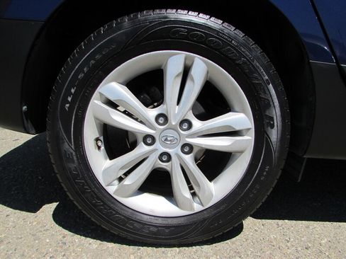 Used 2012 Hyundai Tucson GLS FWD image 30