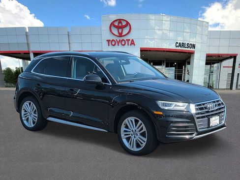 Used 2018 Audi Q5 2.0T Premium Plus w/ Premium Plus Package AWD/4WD image 2