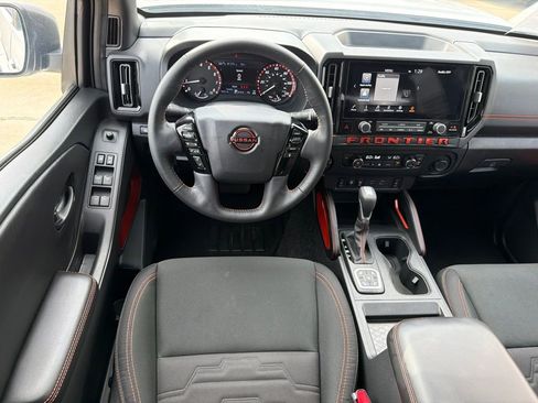 Used 2026 Nissan Frontier PRO-4X AWD/4WD image 21