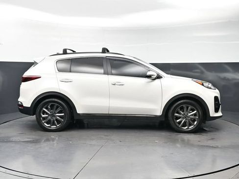 Used 2020 Kia Sportage S w/ Option Group 020 FWD image 4