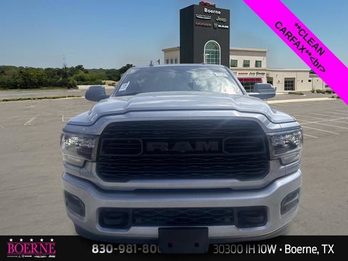 Used 2022 RAM 2500 Limited w/ Night Edition AWD/4WD image 5