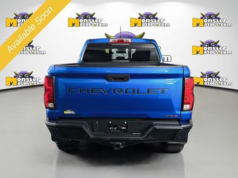 Used 2024 Chevrolet Colorado ZR2 w/ ZR2 Convenience Package III AWD/4WD image 6
