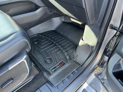 Used 2023 Ford F250 Lariat w/ Chrome Package image 7