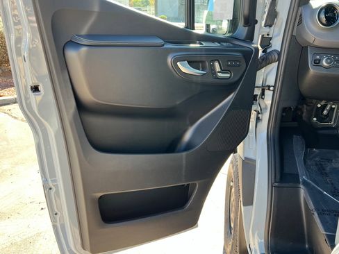 New 2026 Mercedes-Benz Sprinter 2500 image 14