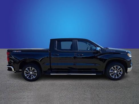 Used 2023 Chevrolet Silverado 1500 LT image 4