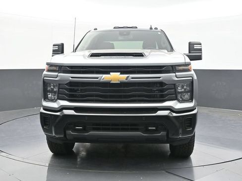 New 2026 Chevrolet Silverado 2500 Custom w/ Custom Value Package AWD/4WD image 2