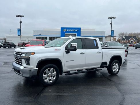 Certified 2022 Chevrolet Silverado 3500 LTZ AWD/4WD image 1