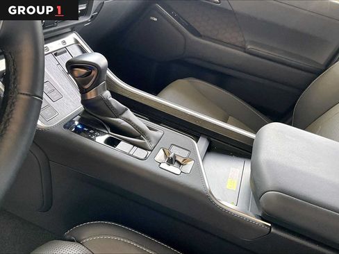 Certified 2025 Lexus GX 550 w/ Accessory Package (2T) AWD/4WD image 14