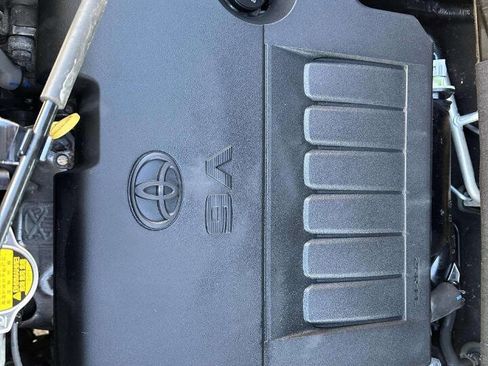 Used 2015 Toyota Highlander XLE image 41