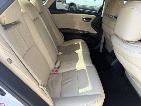 Used 2014 Toyota Avalon XLE FWD image 22
