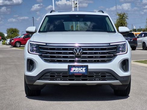 Used 2024 Volkswagen Atlas SE FWD image 2