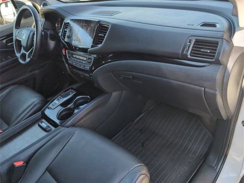 Used 2020 Honda Pilot Touring image 28