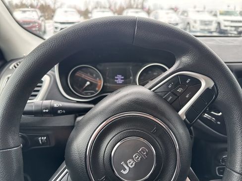 Used 2019 Jeep Compass Sport AWD/4WD image 36