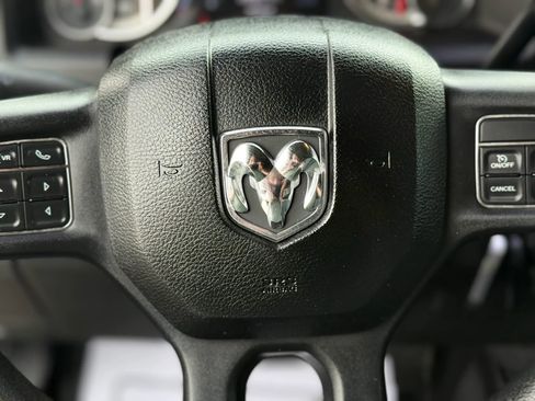 Used 2013 RAM 1500 Express image 20