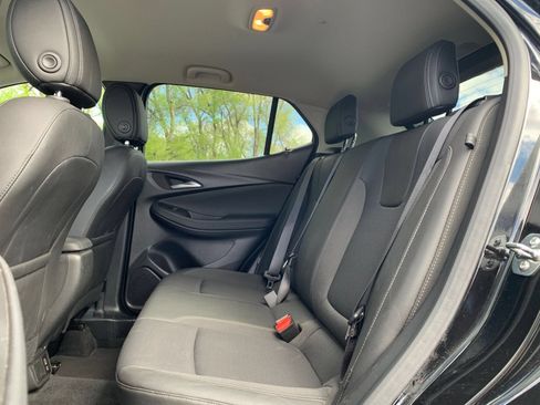 Used 2025 Buick Encore GX Preferred AWD/4WD image 24