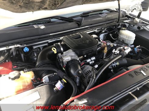 Used 2014 Chevrolet Silverado 2500 LT w/ Interior Plus Package image 21