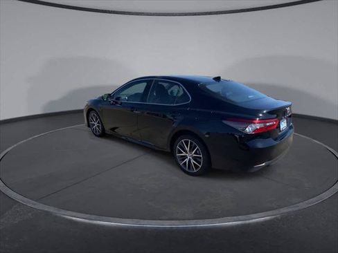Certified 2024 Toyota Camry XLE w/ Cold Weather Package FWD image 10