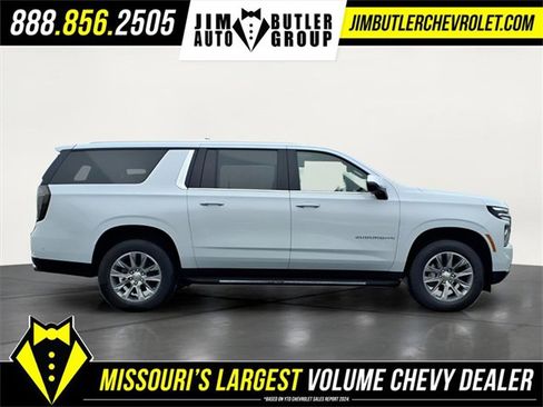 New 2026 Chevrolet Suburban Premier image 5