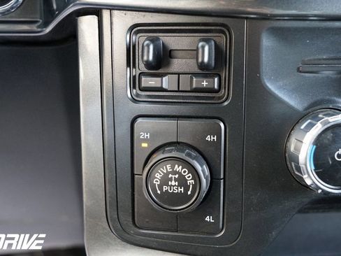 Used 2022 Ford F150 XLT w/ Equipment Group 302A High image 29