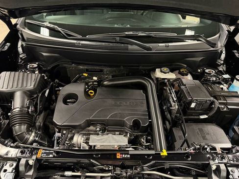 Certified 2024 Chevrolet Equinox RS image 39