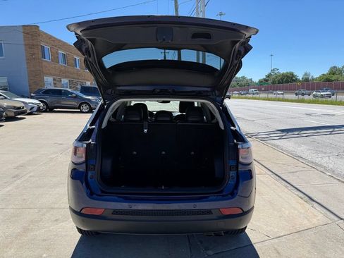Used 2021 Jeep Compass Limited AWD/4WD image 15
