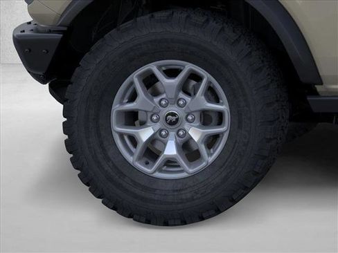 New 2025 Ford Bronco Badlands image 21