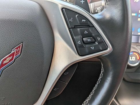 Used 2017 Chevrolet Corvette Stingray Coupe w/ Carbon Flash Badge Package RWD image 19