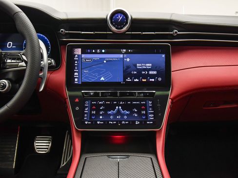 New 2025 Maserati Grecale Modena AWD/4WD image 39