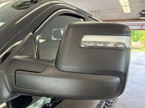Certified 2025 RAM 2500 Big Horn AWD/4WD image 9