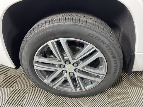 Certified 2023 Chevrolet Traverse High Country w/ LPO, Floor Liner Package image 15