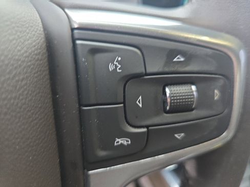 Used 2022 Chevrolet Silverado 1500 LT Trail Boss w/ Convenience Package II image 23