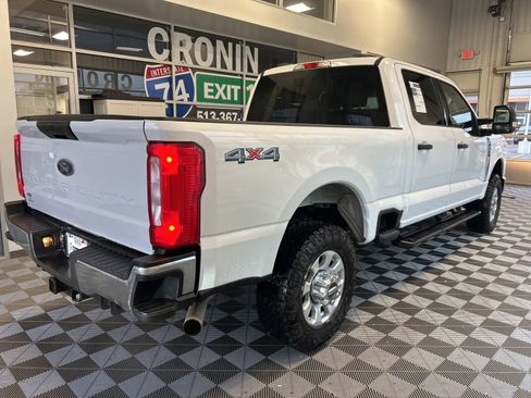 Used 2024 Ford F250 XLT image 6