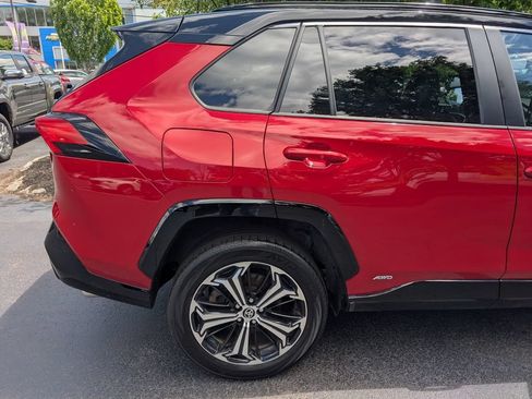 Used 2023 Toyota RAV4 XSE w/ Weather Package AWD/4WD image 8