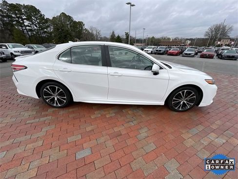 Used 2019 Toyota Camry SE image 36