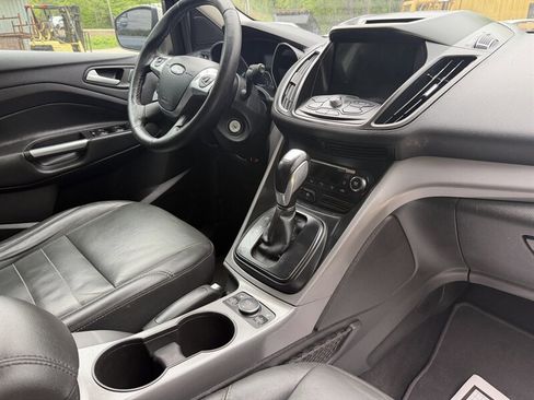Used 2016 Ford Escape SE w/ SE Leather Comfort Package AWD/4WD image 22