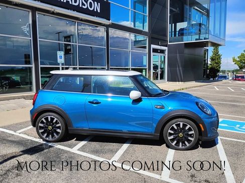 Used 2024 MINI Cooper SE FWD image 2