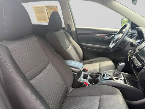 Used 2020 Nissan Rogue S w/ Special Edition Package AWD/4WD image 17