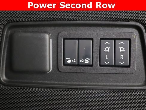 Used 2025 Cadillac Escalade Sport w/ Touring Package image 33