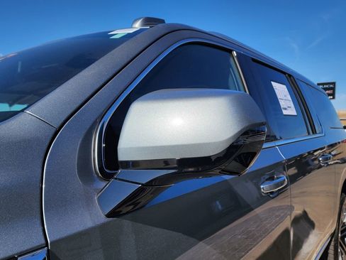 New 2026 GMC Yukon XL Elevation image 11