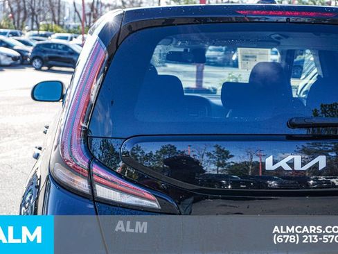 Used 2024 Kia Soul LX w/ Option Group 015 image 14