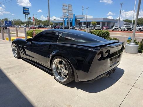 Used 2013 Chevrolet Corvette Grand Sport w/ 3LT Preferred Equipment Group RWD image 3