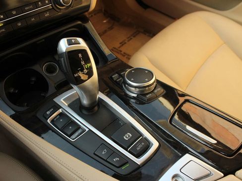 Used 2015 BMW 528i Sedan RWD image 31