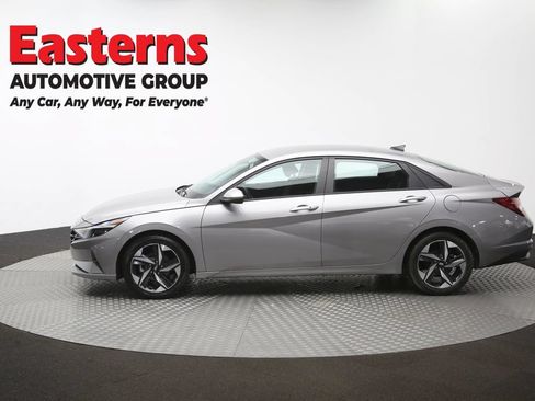 Used 2023 Hyundai Elantra SEL w/ Convenience Package FWD image 54