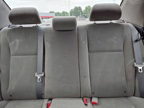 Used 2012 Toyota Corolla LE FWD image 11