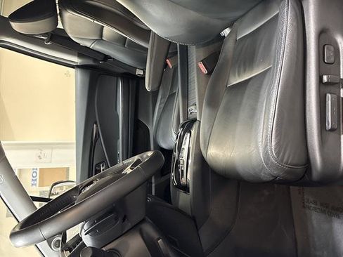 Used 2019 Honda Pilot Touring image 18