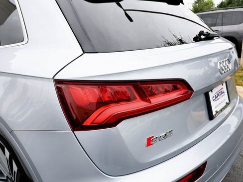Used 2018 Audi SQ5 Prestige w/ Prestige Package image 25