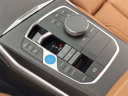 Certified 2024 BMW i4 eDrive35 w/ Convenience Package image 29